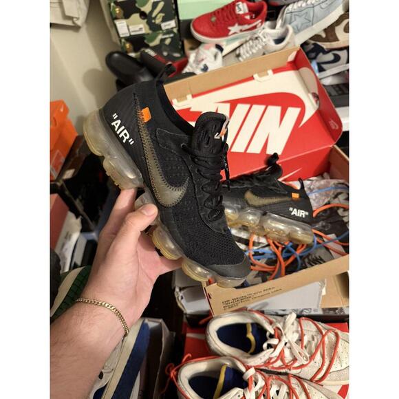 Nike off white vapormax size 8.5